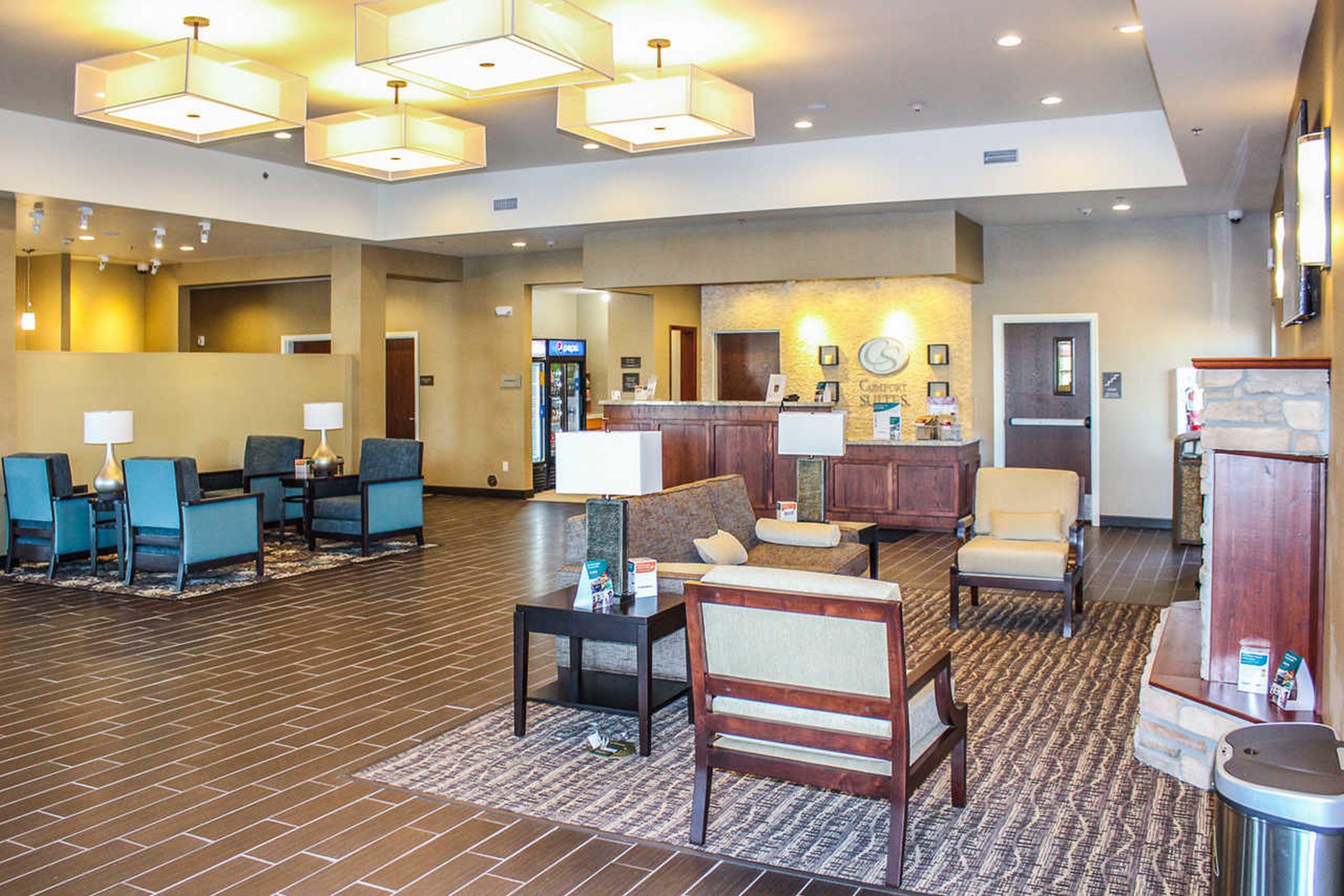 Comfort Suites University Brookings Exteriér fotografie