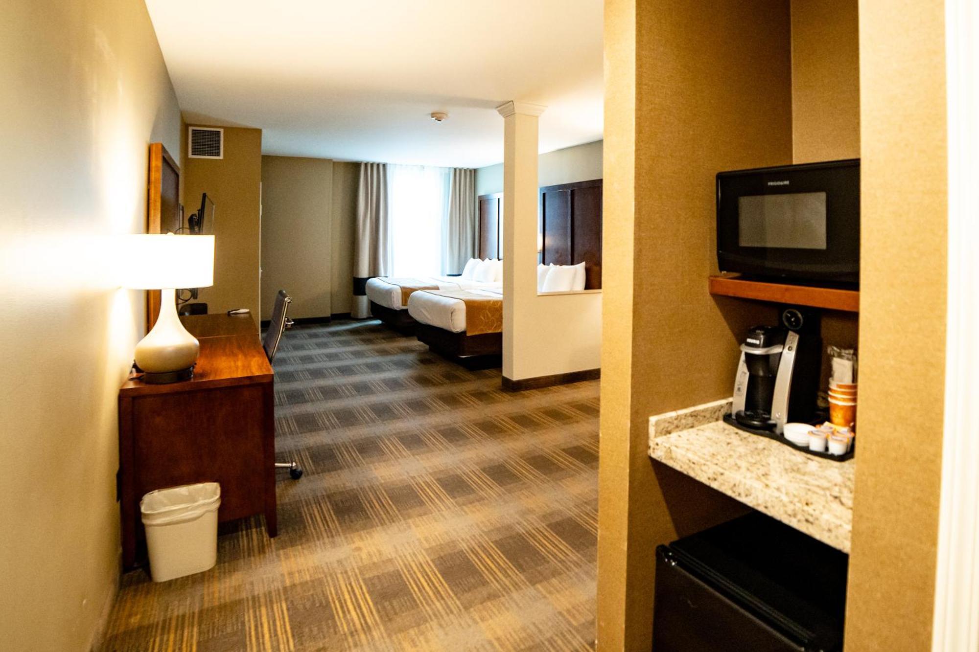 Comfort Suites University Brookings Exteriér fotografie